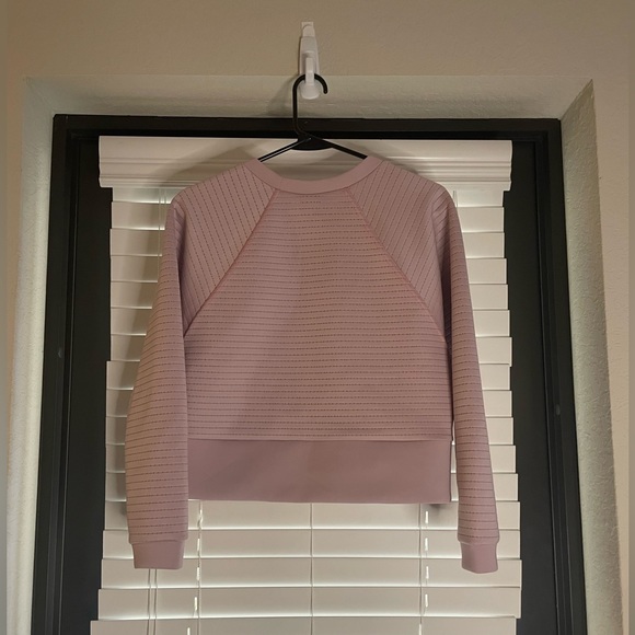 Nike Pro Women’s Light Pink Loose Fit Sweatshirt - Picture 3 of 4
